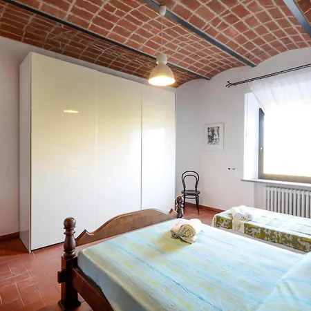 Gorgeous In With House A Panoramic View *