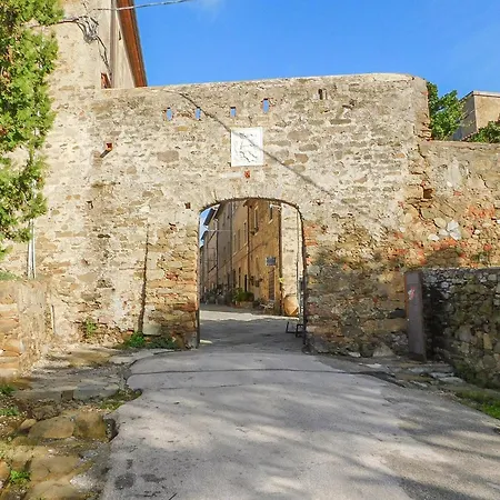 Gorgeous In With House A Panoramic View * Campiglia Marittima